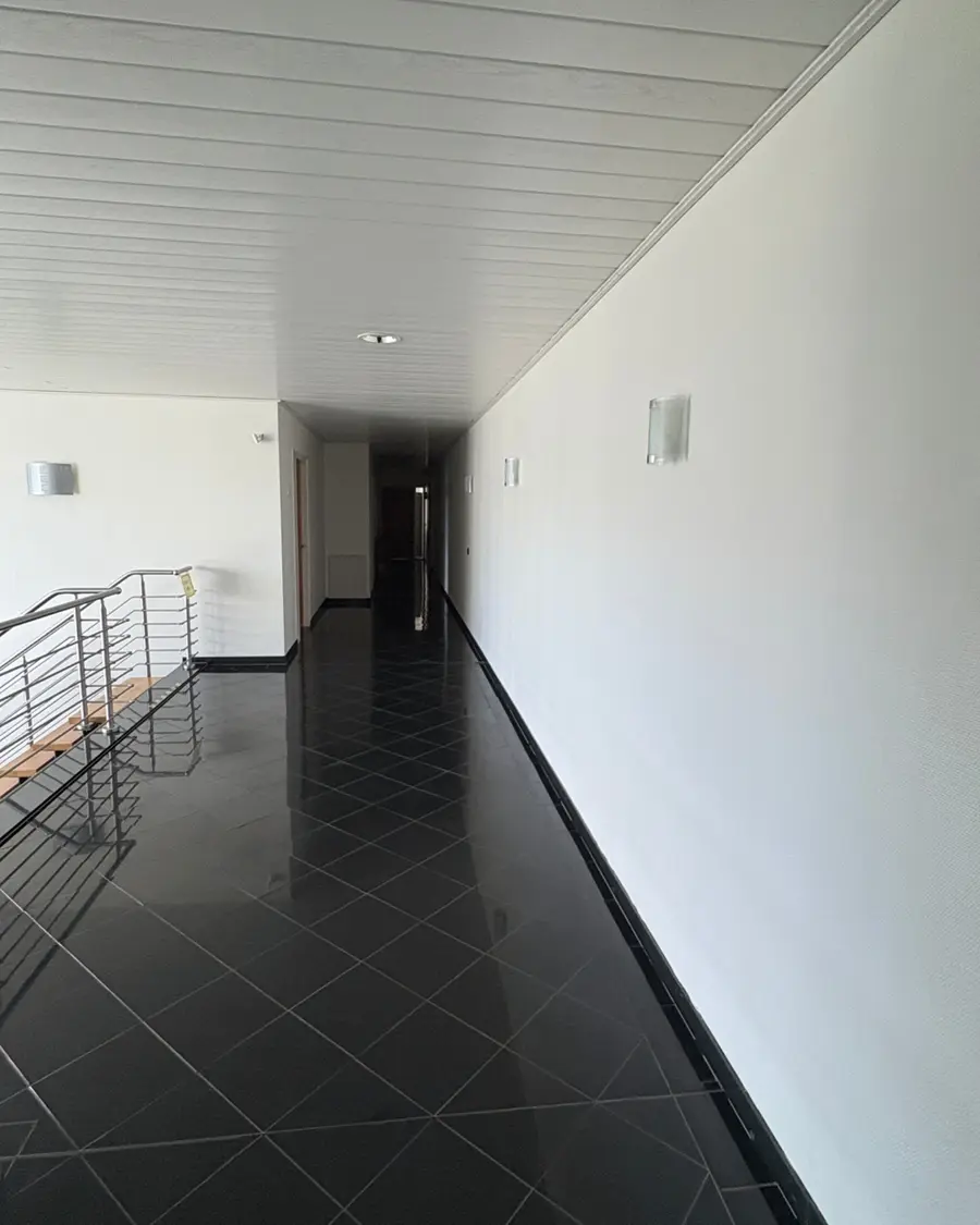 Flur im Büro der WHITEACADEMY